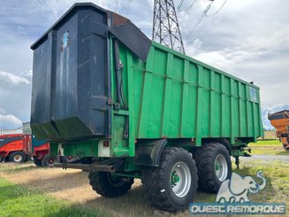 Benne agricole Mauguin MACER B 29 - 1