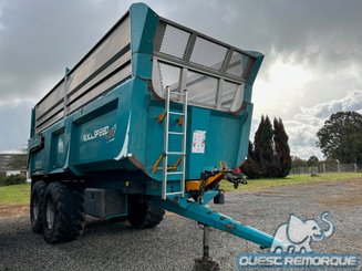 Benne agricole Rolland Rollspeed 6835 - 2