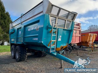 Benne agricole Rolland Rollspeed 6835 - 2